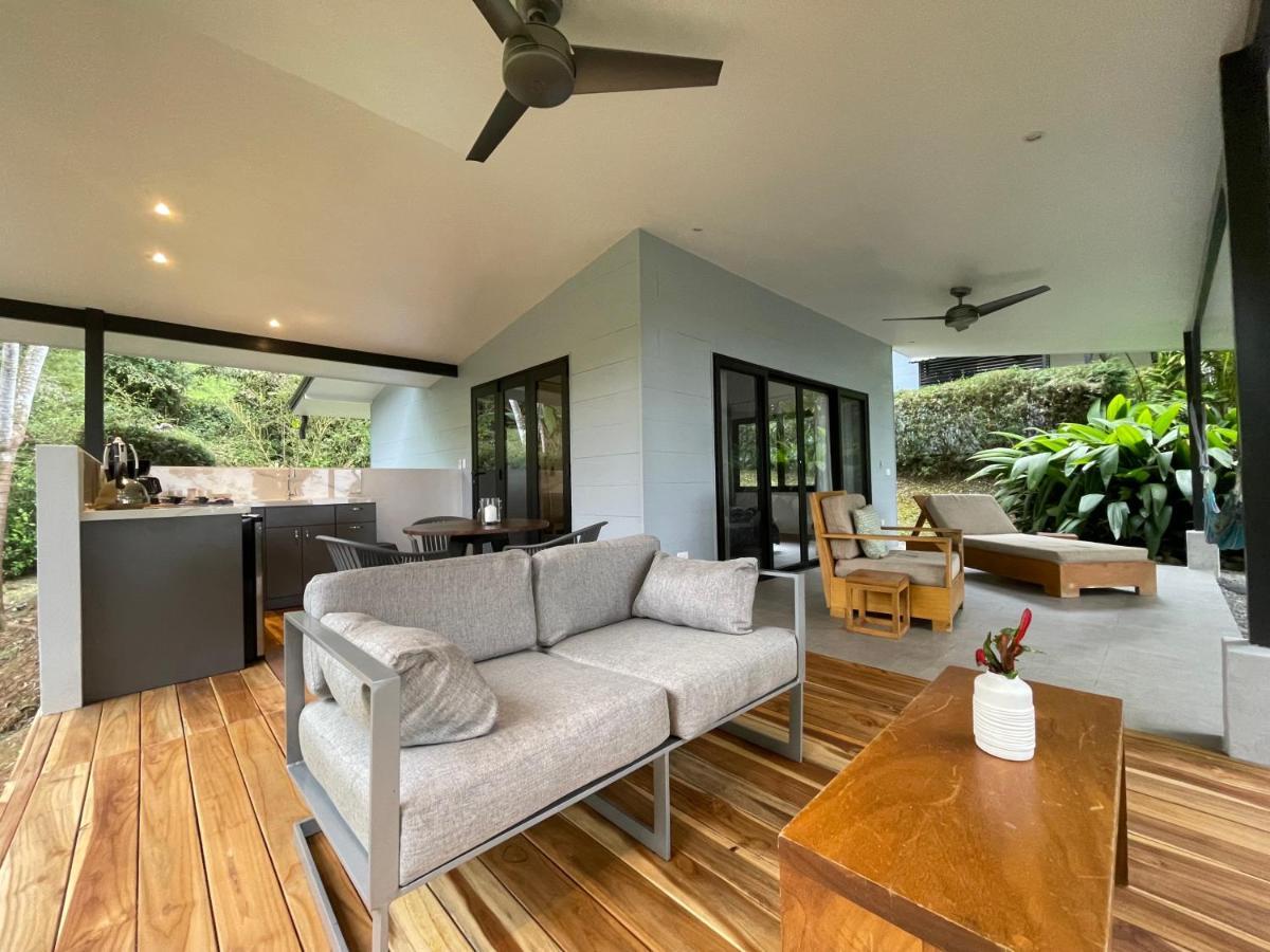 Tree Of Life Cabinas Dominical Exterior photo