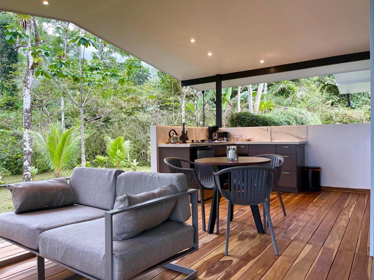 Tree Of Life Cabinas Dominical Exterior photo